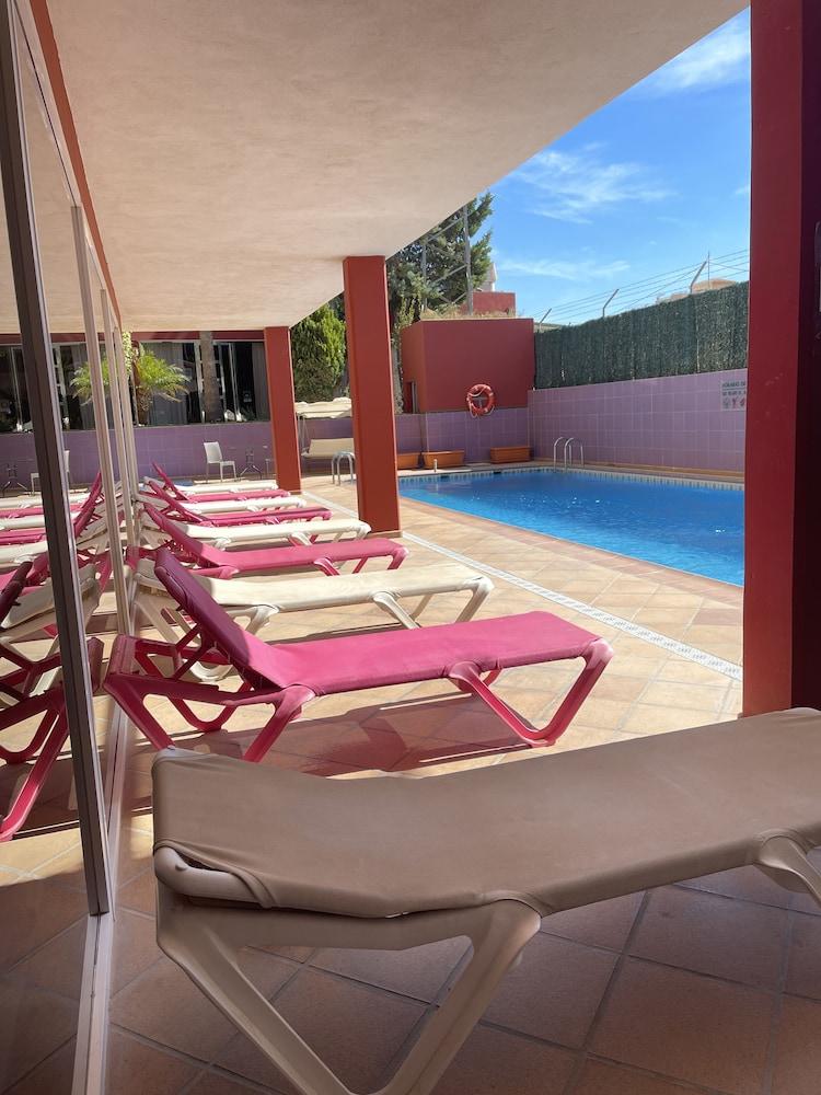 Aparthotel Residencial Vidalbir ลาลฟาส เดล ปี ภายนอก รูปภาพ