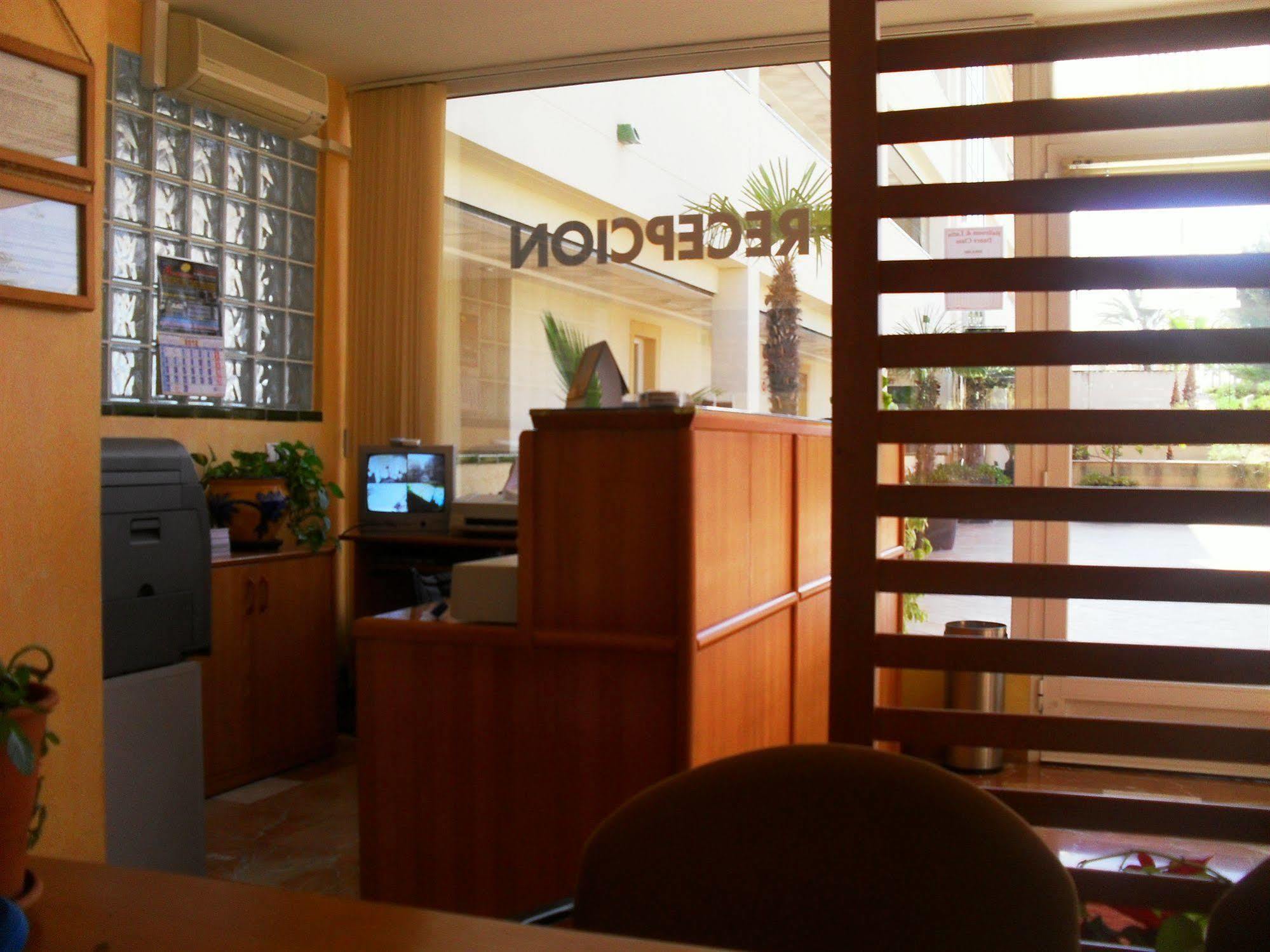 Aparthotel Residencial Vidalbir ลาลฟาส เดล ปี ภายนอก รูปภาพ